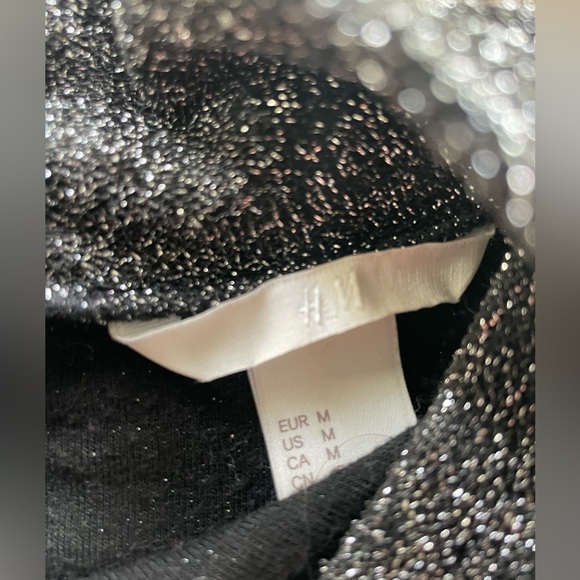 H&M Silver Sparkly Mock Neck Bodysuit • Sleeveless Party Top • Size M - Picture 5 of 5